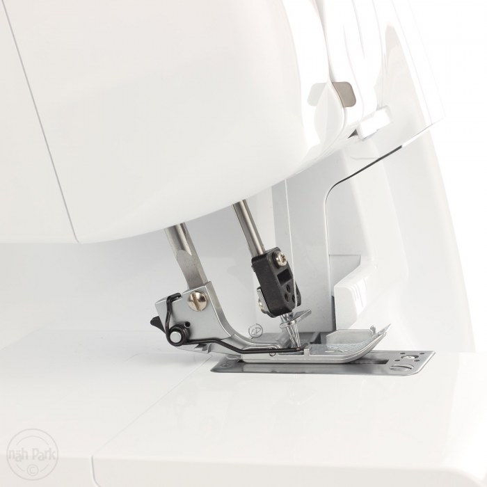 Shopty Tagliacuci Brother 2104D Saldi