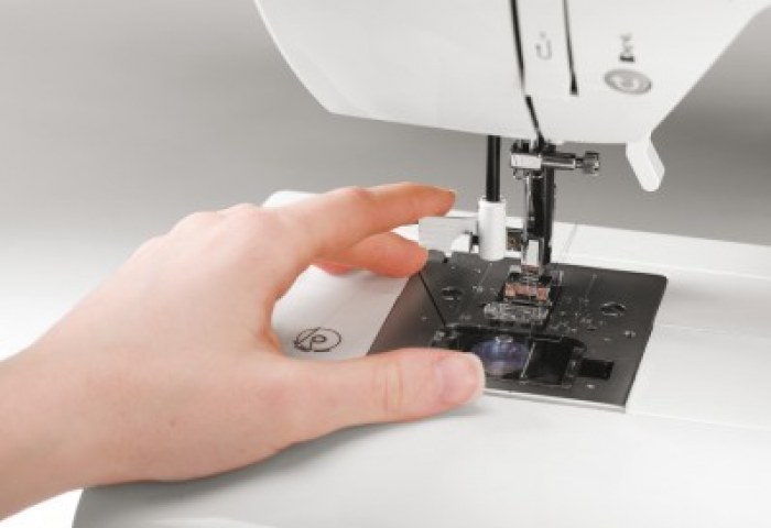 Shopty Macchina per cucire Singer Confidence 7463 Saldi Di Fabbrica