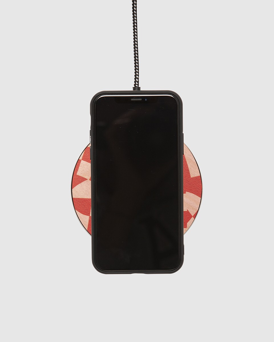 Wood'd Fluid Chess Charger In Linea